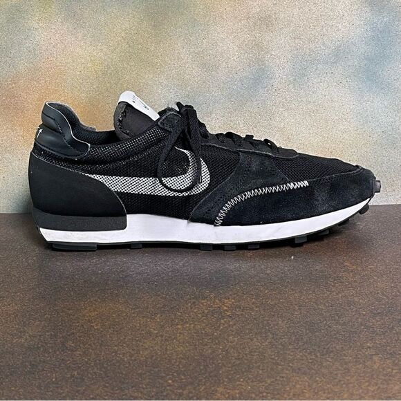 Nike DBreak-Type CJ1156-003 Men's Black & White Waffle Bottom Sneakers Size 8M - Picture 9 of 16